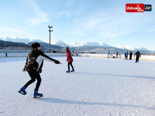 15:17 hs. Patinando en la pista Tachuela Oyarzún