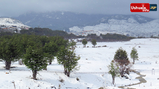 15:52 hs. La nieve es protagonista del mes de Octubre en Ushuaia