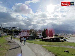 10:23 hs. Mañana soleada y ventosa en Ushuaia