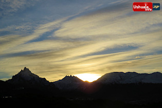 08:56 hs. Sale el sol