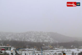 12:26 hs. Segunda jornada eleccionaria bajo la nieve