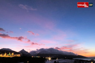 08:15 hs. Amanece en el fin del mundo