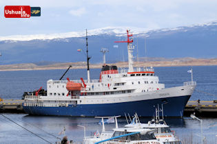 14:46 hs. El MV Ushuaia inicia la temporada antártica