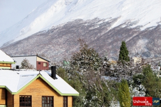 11:34 hs. Ushuaia despertó de blanco