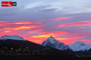 09:29 hs. El ímpetu del amanecer fueguino