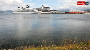 17:18 hs. Cruceros en Ushuaia