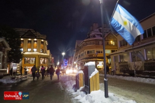 18:12 hs. Centro de Ushuaia