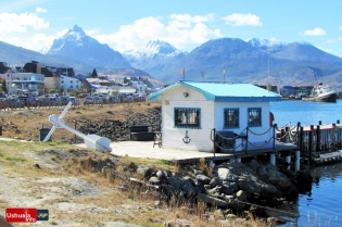 13:05 hs. Club Náutico de Ushuaia