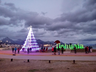 22:25 hs. Diciembre en Ushuaia