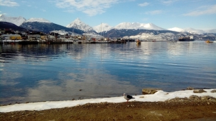 15:41 hs. a orillas de la bahÃ­a Ushuaia