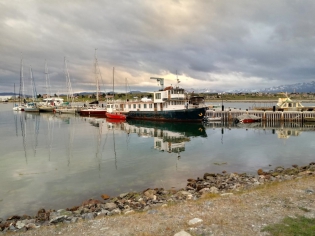 20:30 hs. Muelle del Club NÃ¡utico