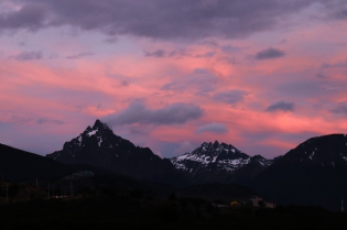 21:41 hs. Anochecer en Ushuaia