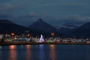 22:56 hs. Â¡Felices Fiestas desde el Fin del Mundo!