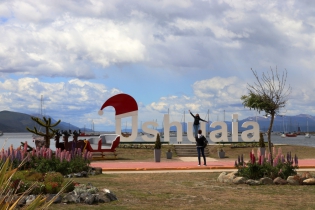 12:51 hs. Plasmando recuerdos en Ushuaia