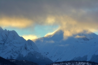 11:41 hs. Nubes y nieve en el Fin del Mundo