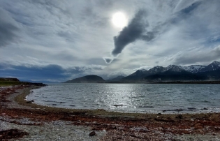 17:39 hs. La tarde en la Bahía Golondrina