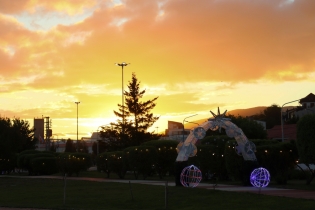 21:45 hs. Atardecer encendido en Ushuaia