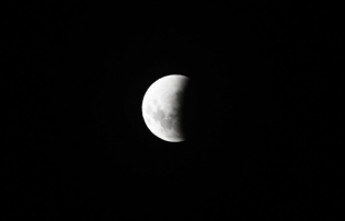 23:50 hs. El eclipse de luna desde Ushuaia
