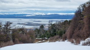 10:51 hs vista hacia la ciudad desde la pista del Glaciar Martial