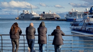 19:32 hs. Contemplando los cruceros