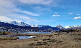 16:03 hs.panorámica otoñal del Fin del Mundo