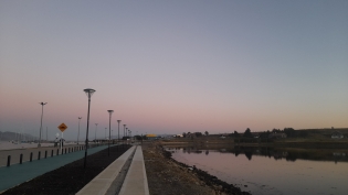 20:32 hs. Esparcimiento por la Pasarela Pedro Fique