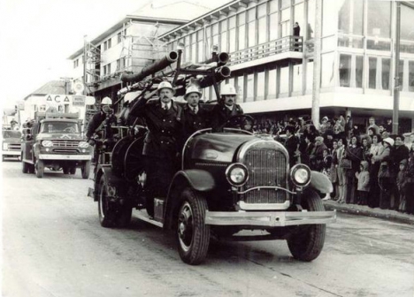 Feliz Aniversario Bomberos Voluntarios de Ushuaia