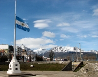 Ushuaia adhirió al luto por el fallecimiento de Mercedes Sosa