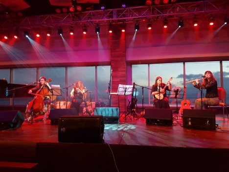 Lenguasmalas cumplió una década dedicada a la música tradicional popular