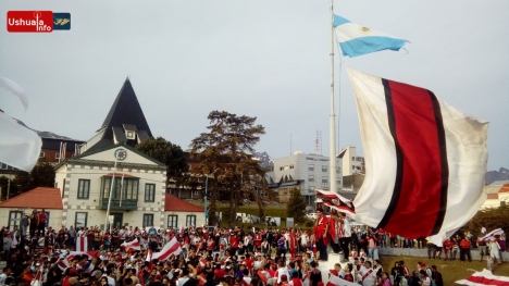 Los riverplatenses celebraron en el fin del mundo