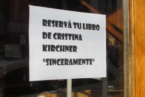 Sinceramente: el libro de Cristina tiene una alta demanda en Ushuaia